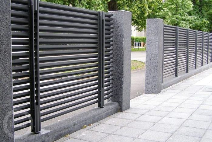 Dvoriščna vrata Dvoriščna vrata